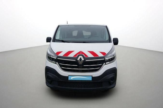 Vente en ligne Renault Trafic 3 Fourgon TRAFIC FGN L2H1 1300 KG DCI 95 au prix de 19 990 €
