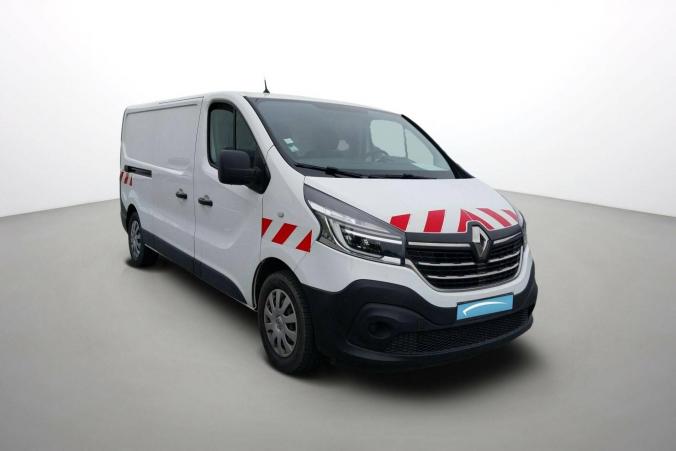 Vente en ligne Renault Trafic 3 Fourgon TRAFIC FGN L2H1 1300 KG DCI 95 au prix de 19 990 €