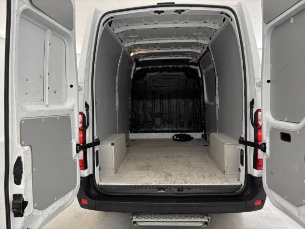 Vente en ligne Renault Master 3 Fourgon MASTER FGN L2H2 3.5t 2.3 dCi 130 E6 au prix de 21 990 €