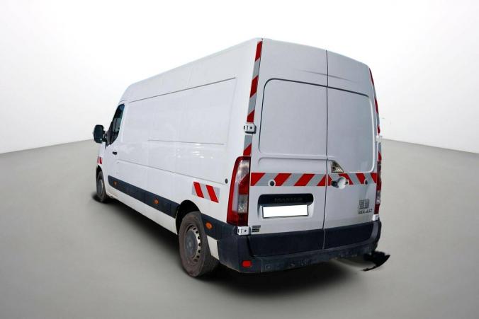 Vente en ligne Renault Master 3 Fourgon MASTER FGN TRAC F3500 L3H2 DCI 135 au prix de 23 990 €