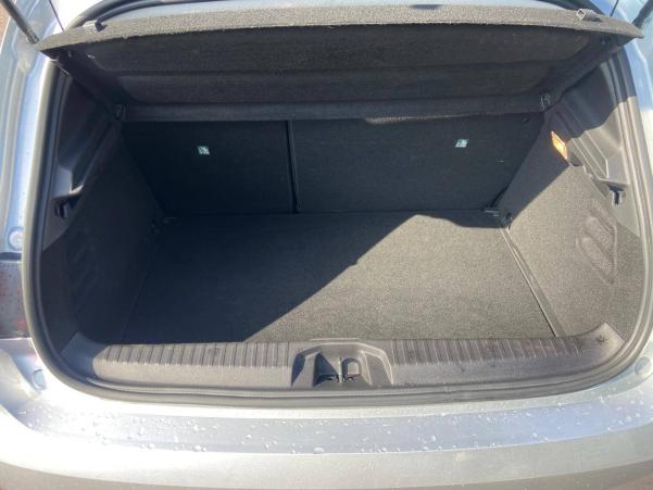 Vente en ligne Renault Clio 5 Clio TCe 90 au prix de 15 590 €
