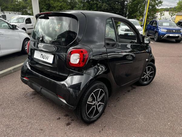 Vente en ligne Smart ForTwo Coupe Fortwo Coupé 82 ch au prix de 12 990 €
