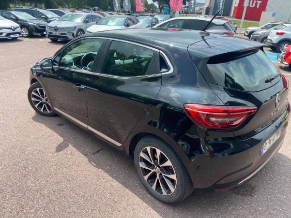 Vente en ligne Renault Clio 5 Clio E-Tech 140 - 21N au prix de 17 690 €