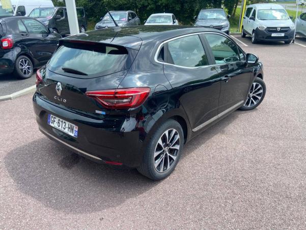Vente en ligne Renault Clio 5 Clio E-Tech 140 - 21N au prix de 17 690 €