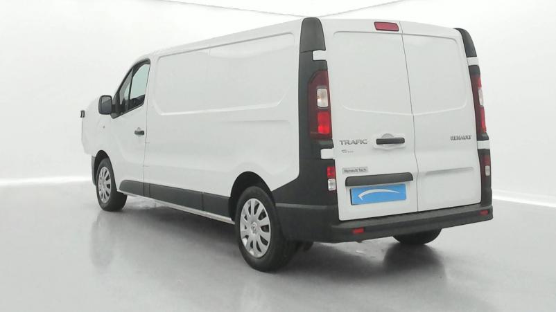 Vente en ligne Renault Trafic 3 Fourgon TRAFIC FGN L2H1 1300 KG DCI 120 au prix de 22 990 €