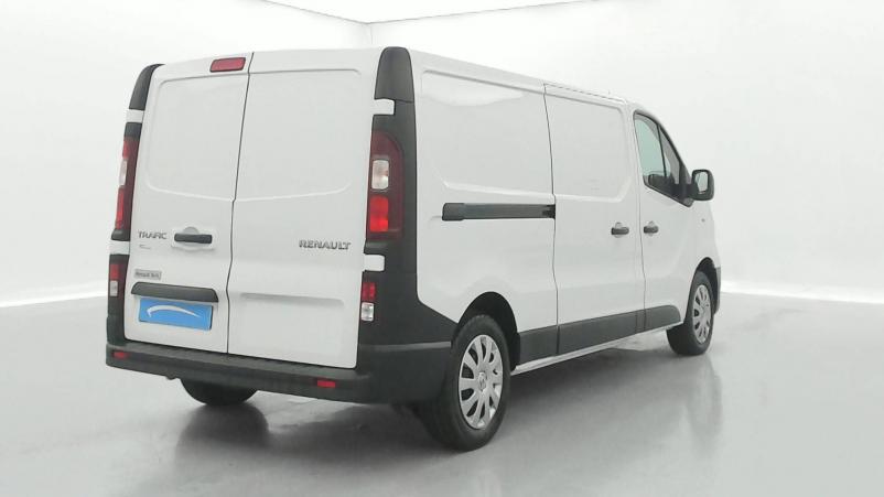 Vente en ligne Renault Trafic 3 Fourgon TRAFIC FGN L2H1 1300 KG DCI 120 au prix de 22 990 €