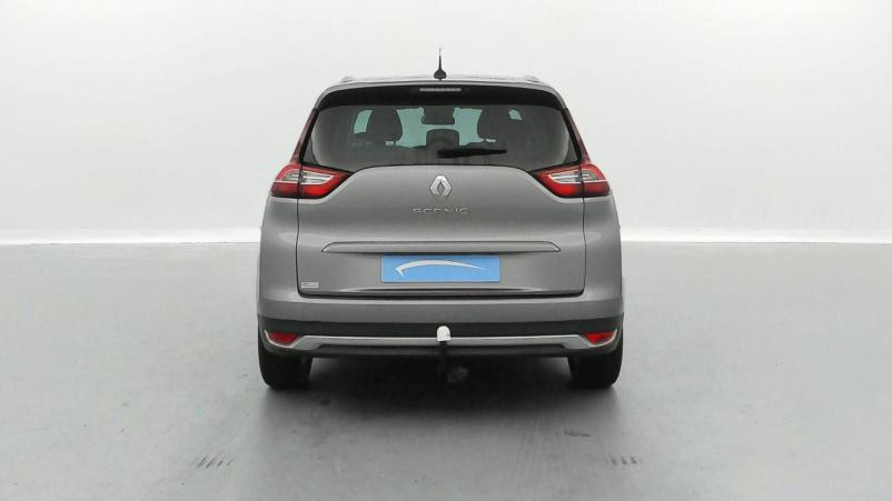 Vente en ligne Renault Grand Scenic 4 Grand Scénic dCi 110 Energy au prix de 17 990 €