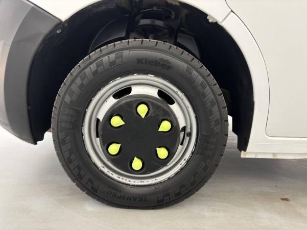 Vente en ligne Renault Master Fourgon MASTER CC PROPULSION L3 3.5t dCi 130 E6 au prix de 24 990 €