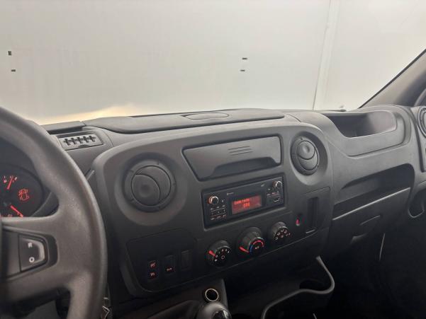 Vente en ligne Renault Master Fourgon MASTER CC PROPULSION L3 3.5t dCi 130 E6 au prix de 24 990 €