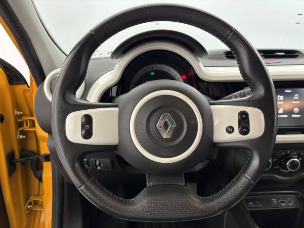 Vente en ligne Renault Twingo 3  TCe 95 EDC au prix de 12 990 €