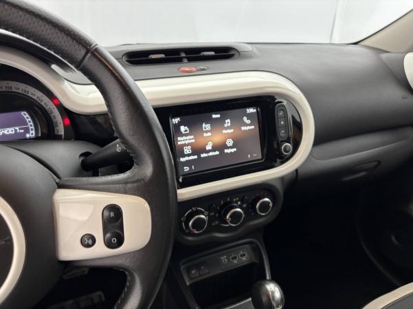 Vente en ligne Renault Twingo 3  TCe 95 EDC au prix de 12 990 €