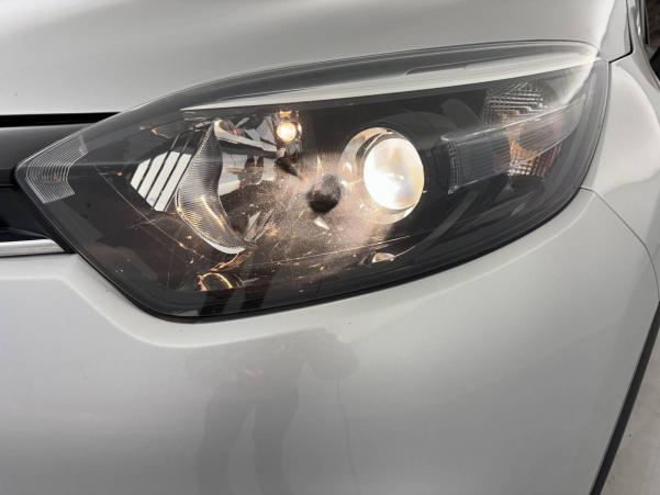 Vente en ligne Renault Captur  dCi 90 Energy S&S eco² au prix de 12 990 €