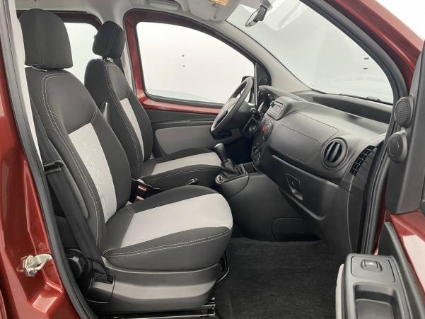 Vente en ligne Citroën Nemo Multispace  HDI 80 au prix de 13 990 €