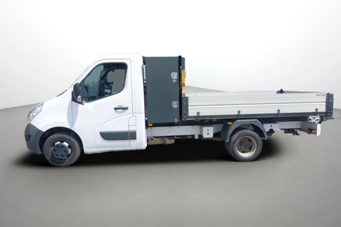 Vente en ligne Renault Master 3 Châssis Cabine MASTER BENNE PROPULSION L3 + COFFRE 3.5t dCi 130 au prix de 24 990 €