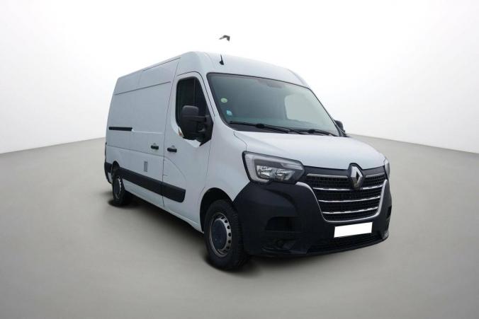 Vente en ligne Renault Master 3 Fourgon MASTER FGN TRAC F3500 L2H2 DCI 135 au prix de 24 990 €