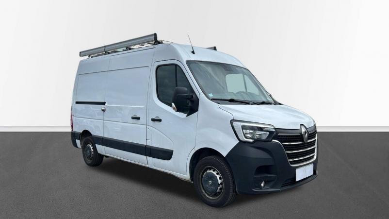 Vente en ligne Renault Master Fourgon MASTER FGN TRAC F3300 L2H2 DCI 135 au prix de 22 790 €