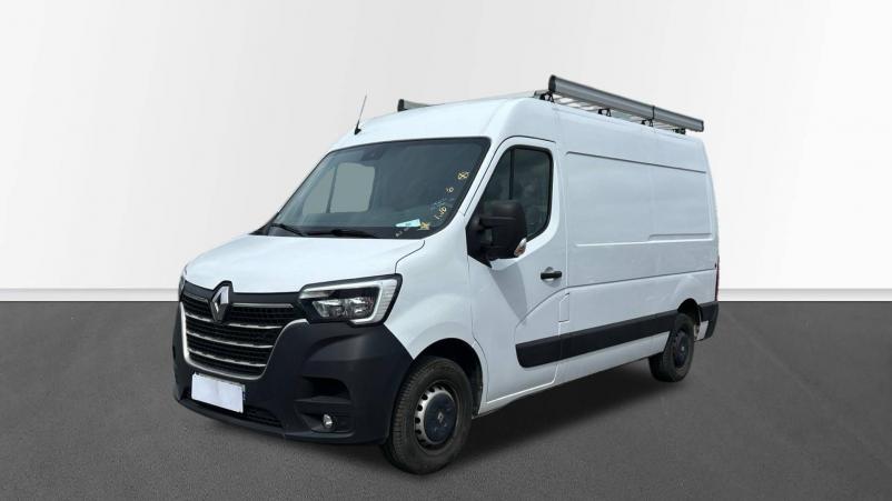 Vente en ligne Renault Master Fourgon MASTER FGN TRAC F3300 L2H2 DCI 135 au prix de 22 790 €