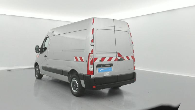 Vente en ligne Renault Master 3 Fourgon MASTER FGN L2H2 3.5t 2.3 dCi 145 ENERGY E6 au prix de 24 990 €