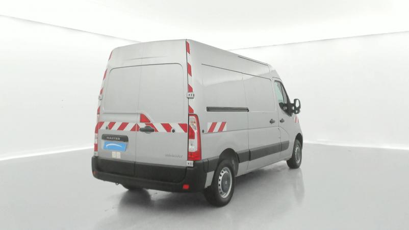 Vente en ligne Renault Master 3 Fourgon MASTER FGN L2H2 3.5t 2.3 dCi 145 ENERGY E6 au prix de 24 990 €