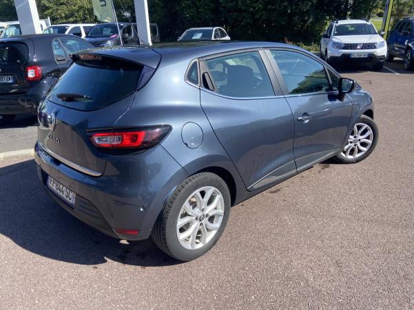 Vente en ligne Renault Clio 4 Clio TCe 90 E6C au prix de 11 990 €