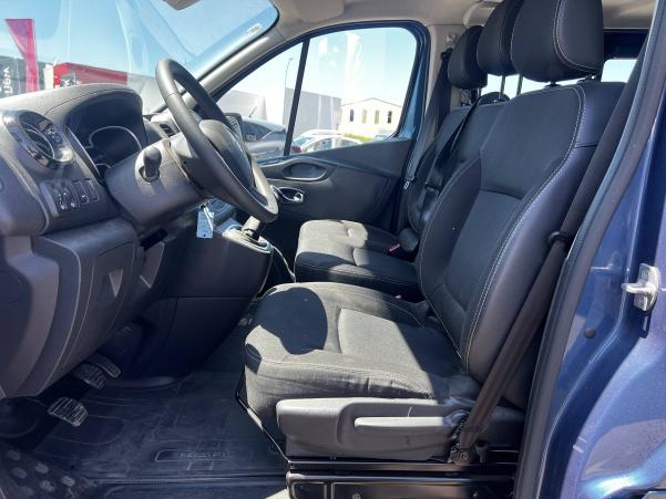 Vente en ligne Renault Trafic Cabine Approfondie TRAFIC CA L1H1 1000 KG DCI 120 au prix de 23 990 €