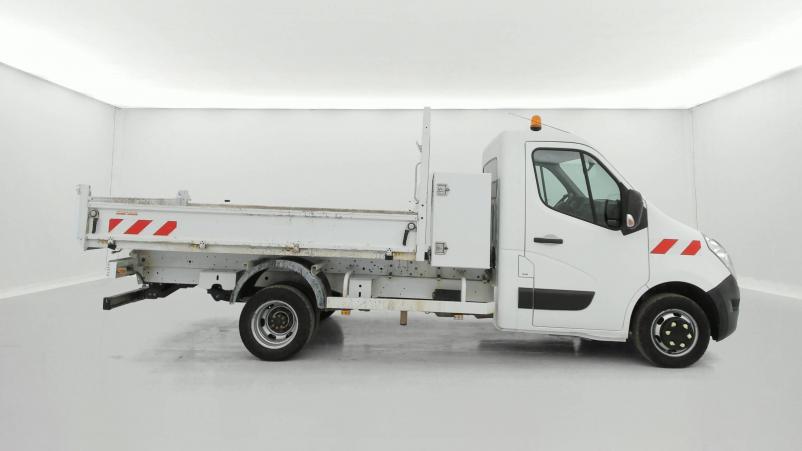 Vente en ligne Renault Master 3 Fourgon MASTER CC PROPULSION L3 3.5t dCi 130 E6 au prix de 26 990 €