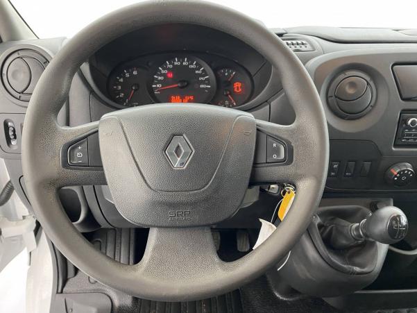 Vente en ligne Renault Master 3 Fourgon MASTER CC PROPULSION L3 3.5t dCi 130 E6 au prix de 26 990 €