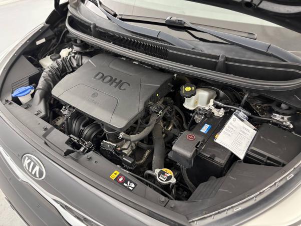 Vente en ligne Kia Picanto  1.0 essence MPi 67 ch BVM5 au prix de 8 990 €