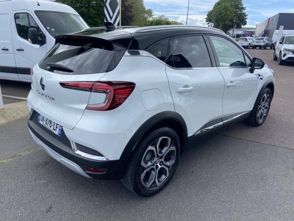 Vente en ligne Renault Captur  mild hybrid 160 EDC au prix de 25 990 €