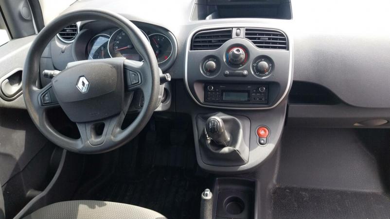 Vente en ligne Renault Kangoo Express  COMPACT 1.5 DCI 75 E6 au prix de 11 990 €