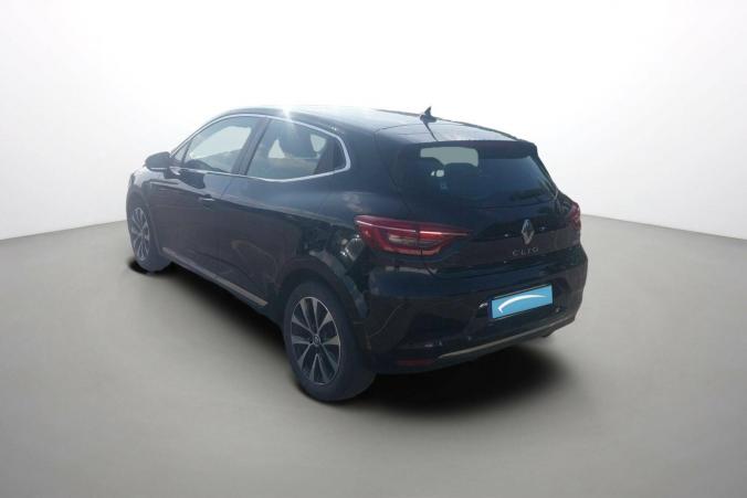 Vente en ligne Renault Clio 5 Clio E-Tech 140 - 21N au prix de 17 690 €