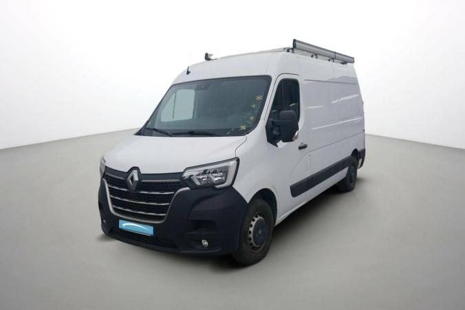 Vente en ligne Renault Master Fourgon MASTER FGN TRAC F3300 L2H2 DCI 135 au prix de 22 790 €
