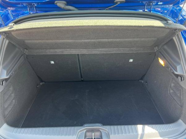 Vente en ligne Renault Clio 5 Clio TCe 90 au prix de 15 590 €
