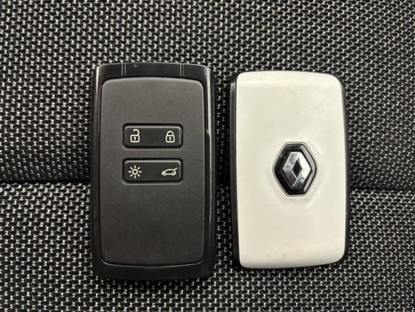 Vente en ligne Renault Captur  TCe 140 - 21 au prix de 18 990 €
