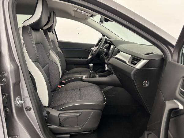 Vente en ligne Renault Captur  TCe 140 - 21 au prix de 18 990 €