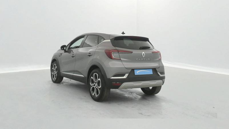 Vente en ligne Renault Captur  TCe 140 - 21 au prix de 18 990 €
