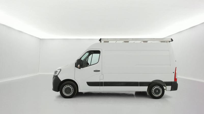 Vente en ligne Renault Master 3 Fourgon MASTER FGN TRAC F3500 L2H2 DCI 135 au prix de 26 990 €