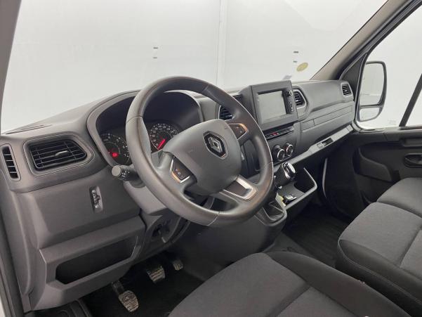 Vente en ligne Renault Master 3 Fourgon MASTER FGN TRAC F3500 L2H2 DCI 135 au prix de 26 990 €