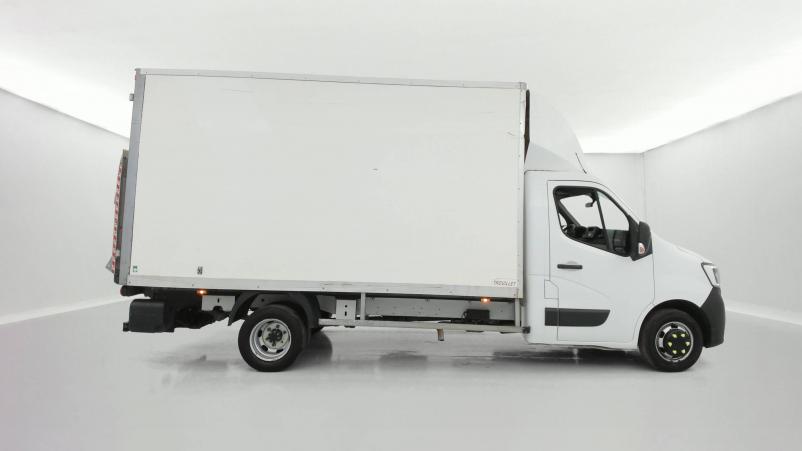 Vente en ligne Renault Master 3 Châssis Cabine MASTER CC PROP RJ3500 L4 DCI 130 au prix de 29 990 €