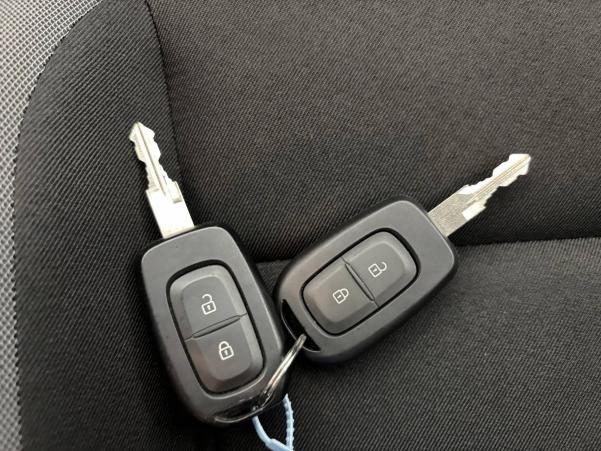 Vente en ligne Dacia Duster  Blue dCi 115 4x2 au prix de 17 990 €