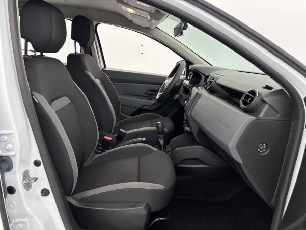 Vente en ligne Dacia Duster  Blue dCi 115 4x2 au prix de 17 990 €