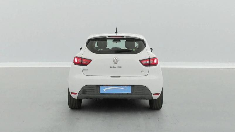 Vente en ligne Renault Clio 4 Clio dCi 75 Energy au prix de 11 590 €