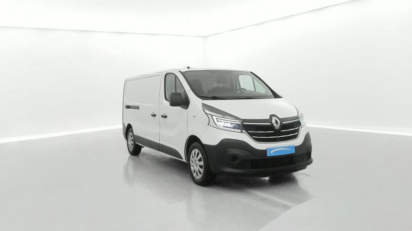 Vente en ligne Renault Trafic 3 Fourgon TRAFIC FGN L2H1 1300 KG DCI 120 au prix de 23 490 €