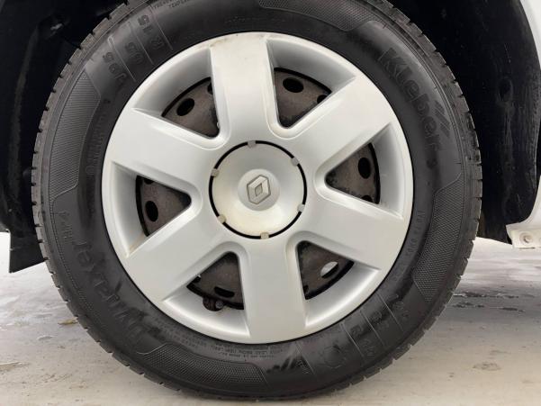 Vente en ligne Renault Kangoo Express  1.5 DCI 75 E6 au prix de 13 990 €