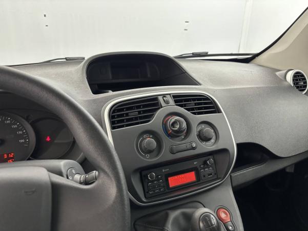 Vente en ligne Renault Kangoo Express  1.5 DCI 75 E6 au prix de 13 990 €