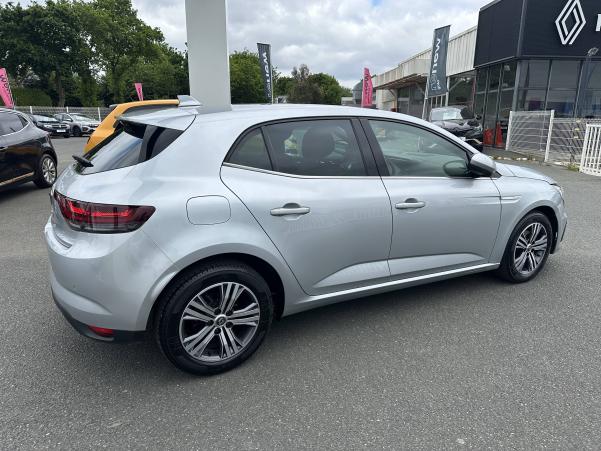 Vente en ligne Renault Megane 4 Mégane IV Berline Blue dCi 115 EDC - 21N au prix de 15 490 €