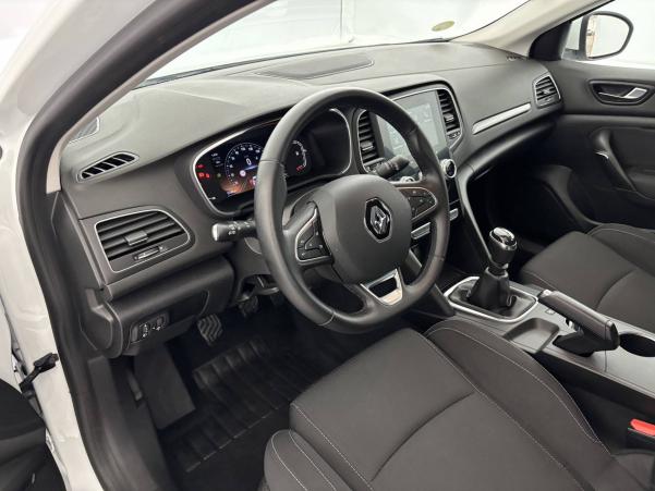 Vente en ligne Renault Megane 4 Mégane IV Berline Blue dCi 115 au prix de 15 990 €
