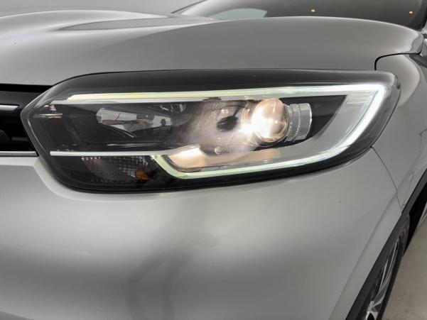 Vente en ligne Renault Kadjar Kadjar Blue dCi 115 au prix de 14 990 €