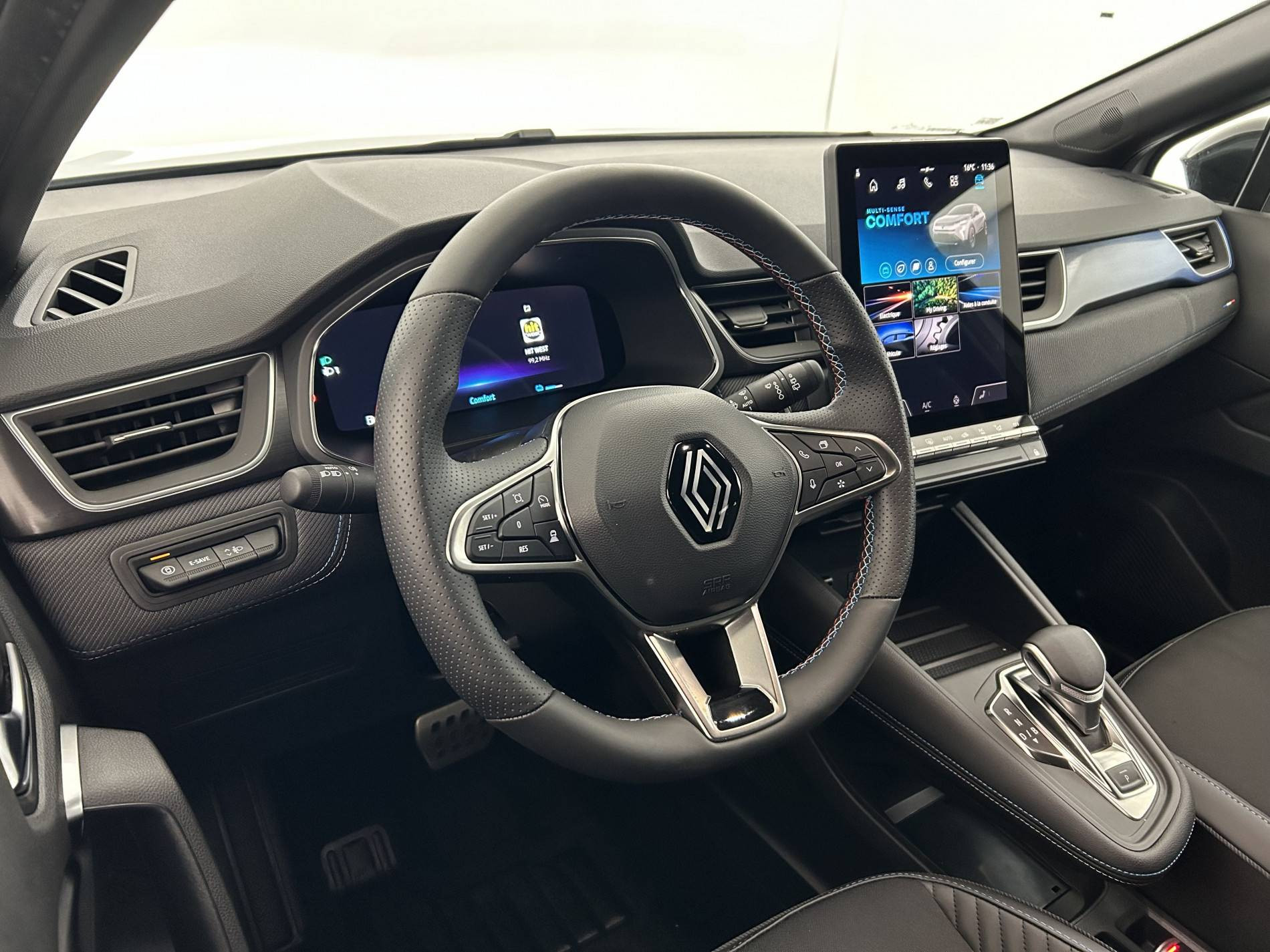 Vente en ligne Renault Captur  E-Tech full hybrid 145 ch au prix de 29 980 €