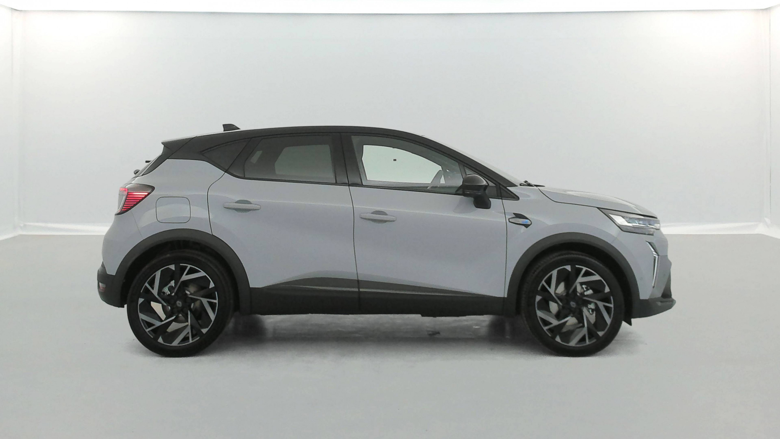 Vente en ligne Renault Captur  E-Tech full hybrid 145 ch au prix de 29 980 €